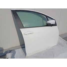 Πόρτα μπροστινή δεξιά συνοδηγού από Toyota Yaris Comfort 2020