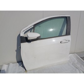 Πόρτα μπροστινή αριστερή οδηγού από Toyota Yaris Comfort 2020