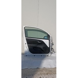 Πόρτα μπροστινή αριστερή οδηγού από Toyota AYGO x-play 2021