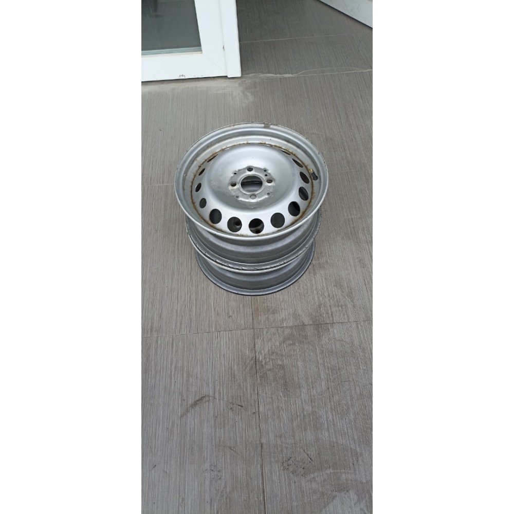 2 μεταλλικές ζάντες 15" από Smart 453