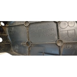 Πλαστικό Κάλυμμα Πίσω Δεξιού Προφυλακτήρα από Toyota Yaris