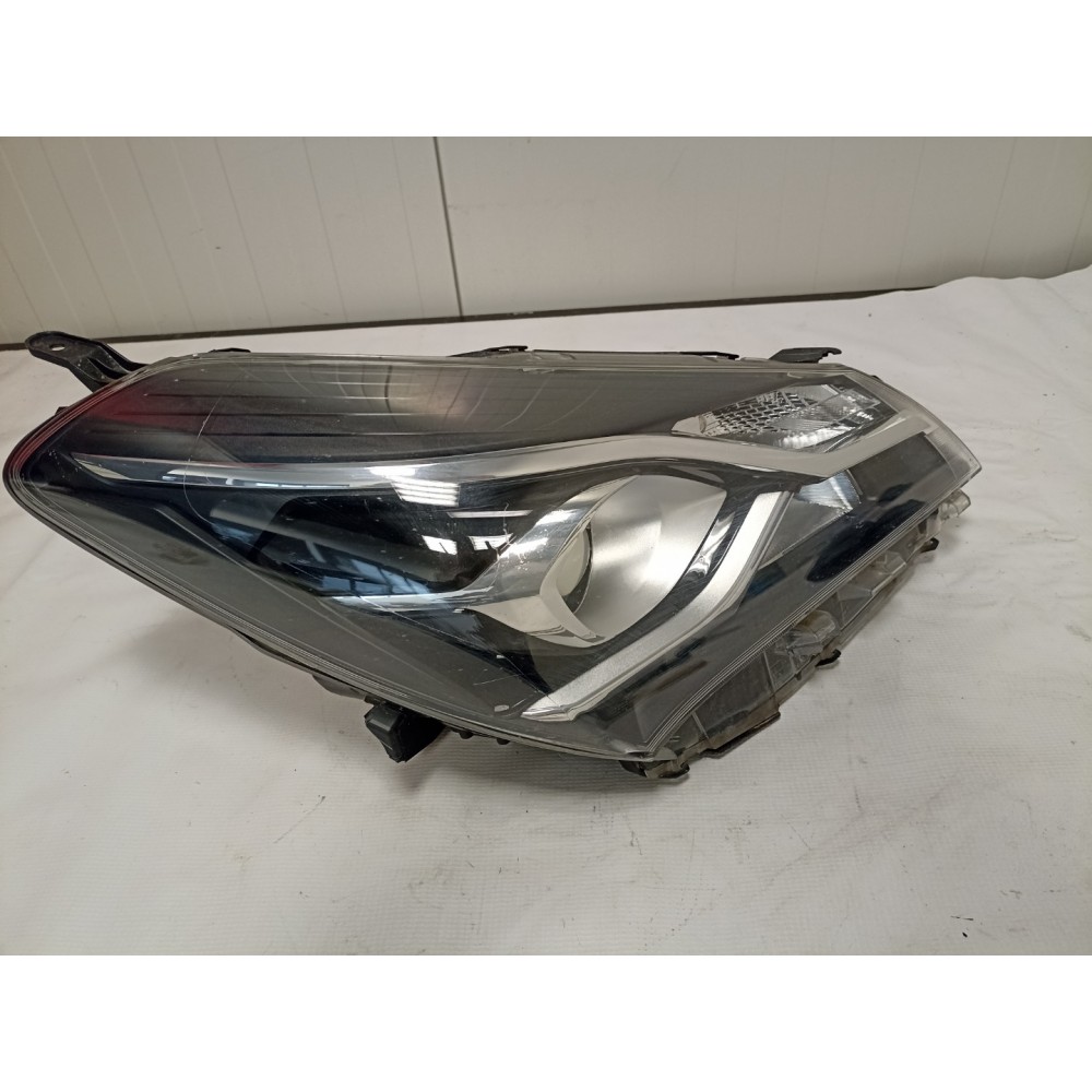 Φανάρι εμπρός δεξί από Toyota Yaris