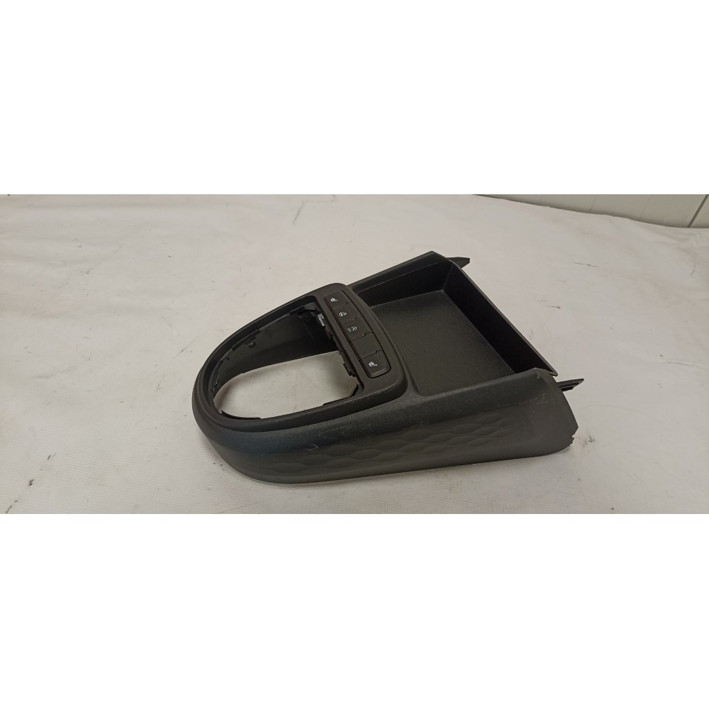 Πολυλειτουργικός Διακόπτης Κονσόλας από Hyundai i10