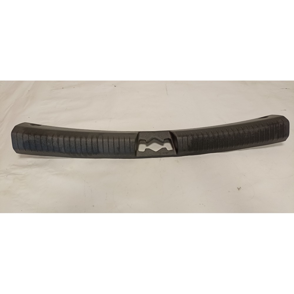 Προστατευτικό κάλυμμα κατωφλίου πορτμπαγκάζ από Hyundai i10