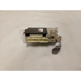 Μονάδα Ελέγχου - Ασφαλειοθήκη Toyota Yaris 2017-2020