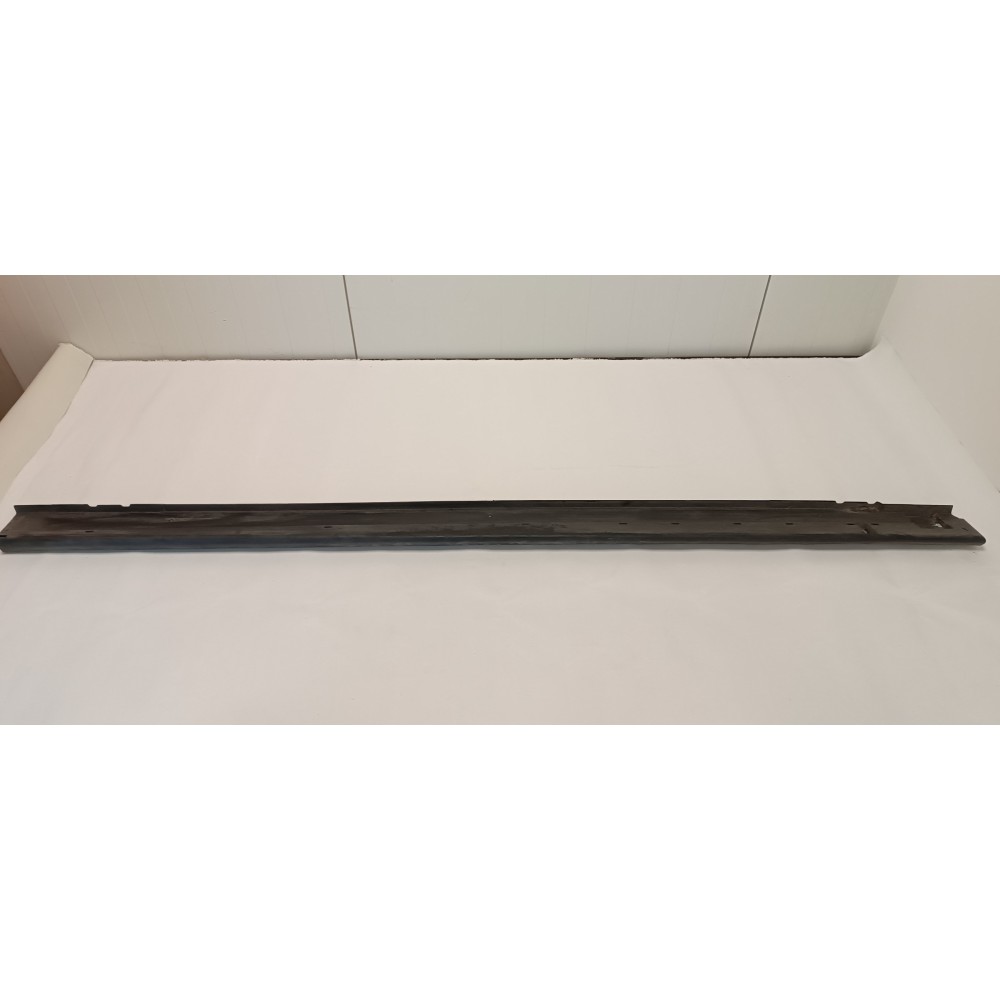 Πλαϊνό εξωτερικό μαρσπιέ δεξιά από Mitsubishi Space Star