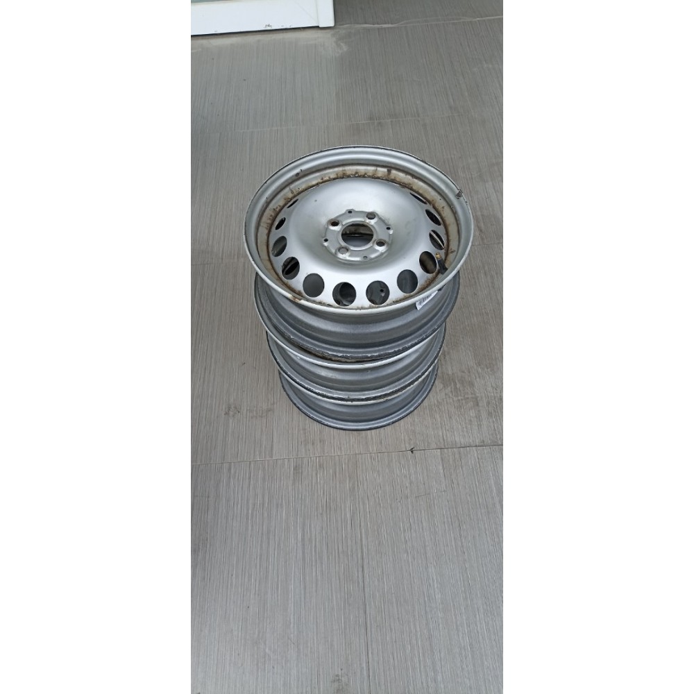 3 μεταλλικές ζάντες 15" από Smart ForTwo